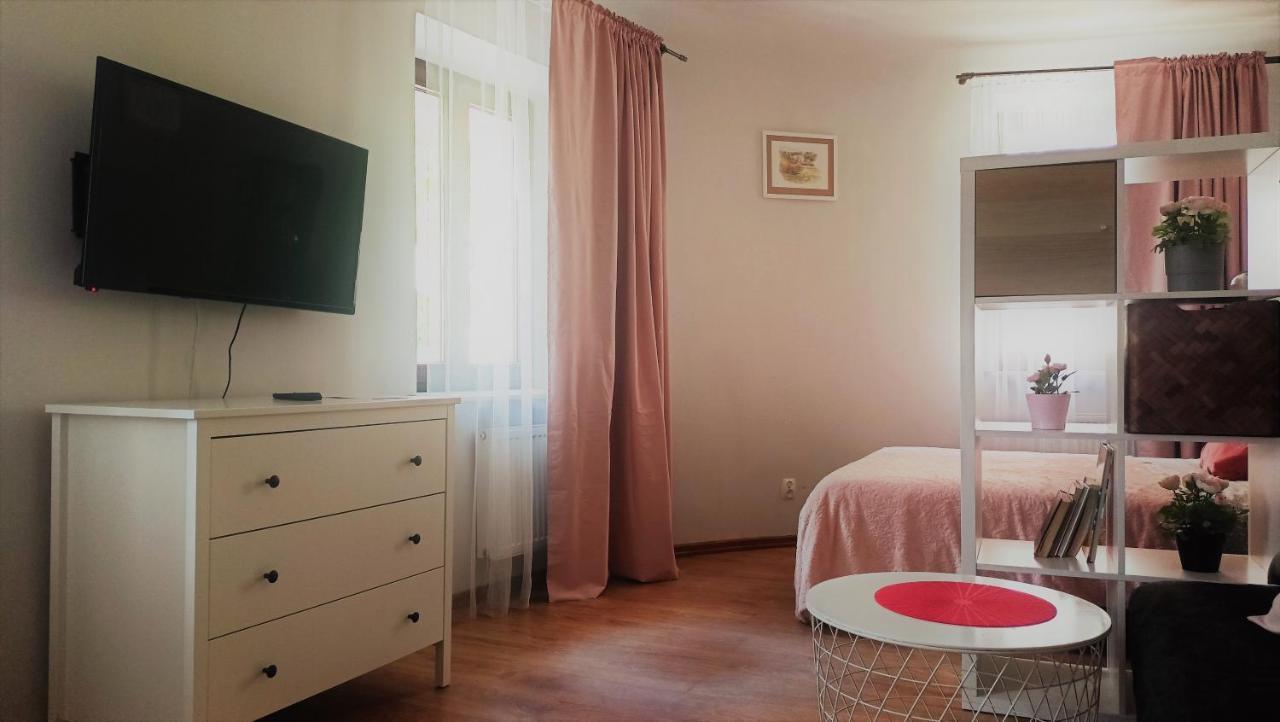Apartament Malinowy Swietoduska 12 Lublin Luaran gambar