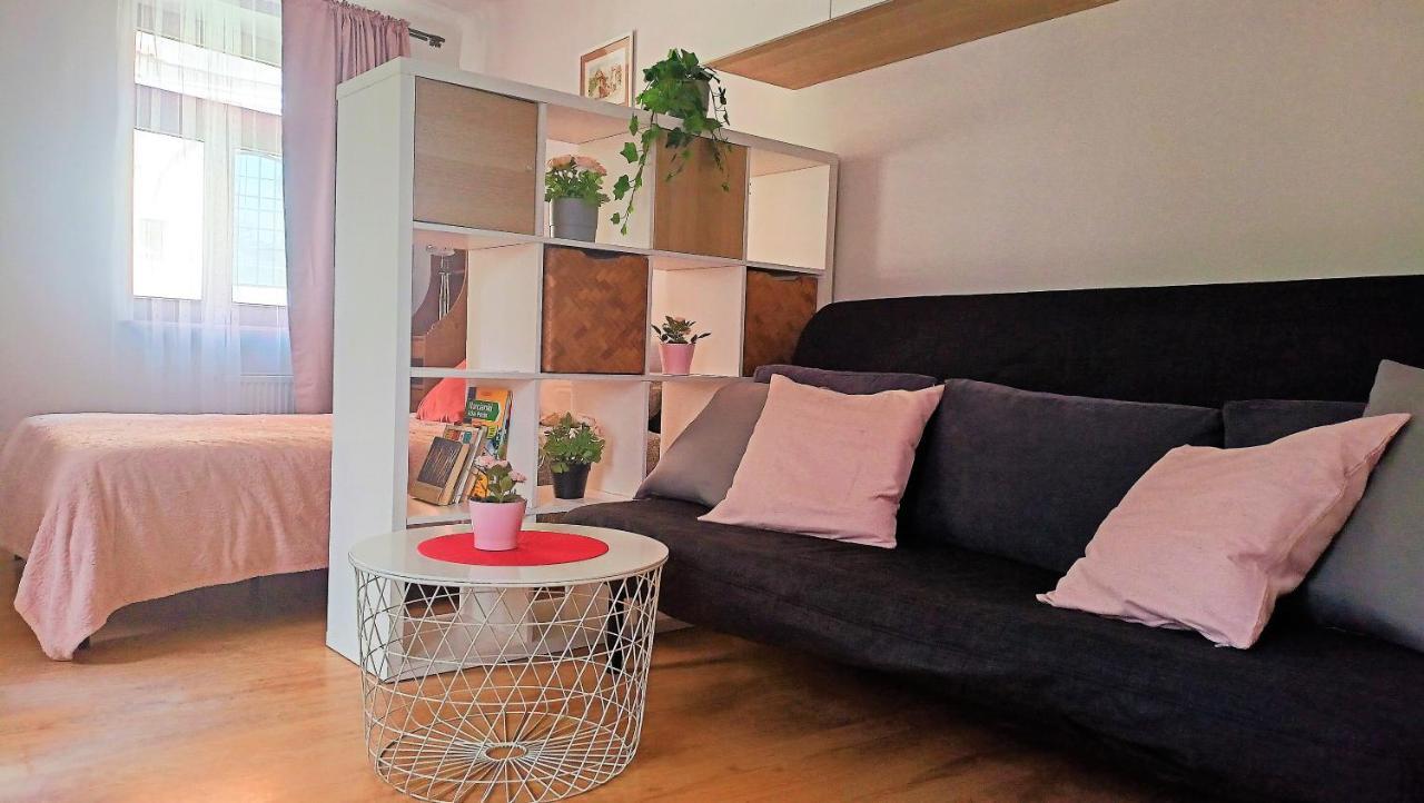 Apartament Malinowy Swietoduska 12 Lublin Luaran gambar