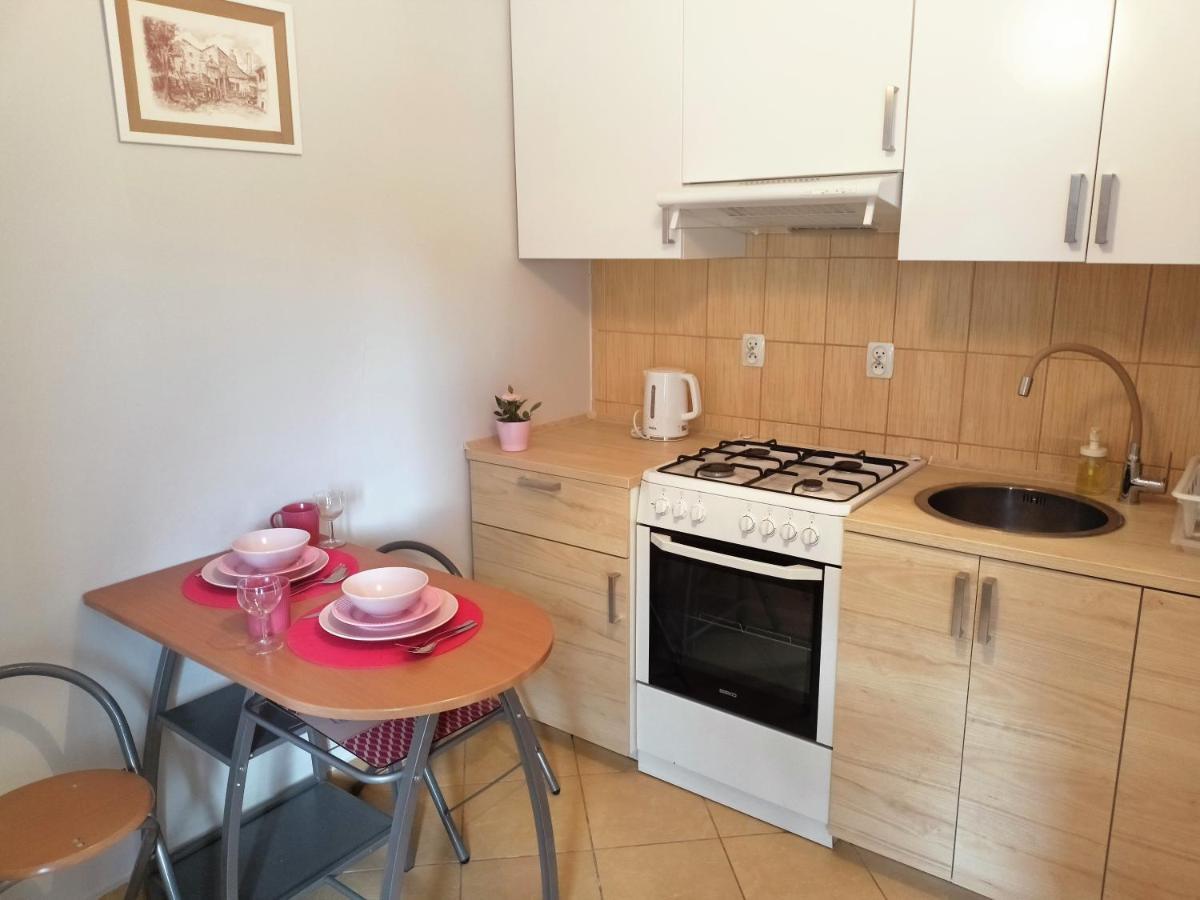 Apartament Malinowy Swietoduska 12 Lublin Luaran gambar